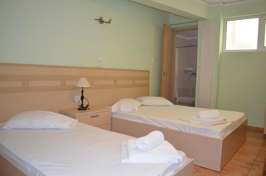Fontana Rooms Mytilíni Quarto foto